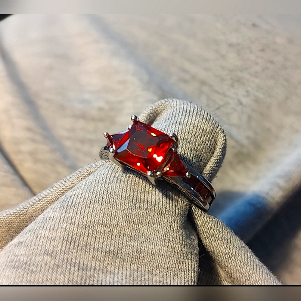 Beautiful Ruby Ring - image 1